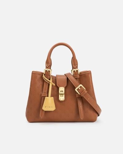 Women's spacious bag in brown