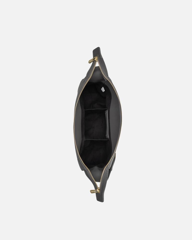 شنطة عملية وأنيقة مناسبة لعربات الأطفال بلون رمادي