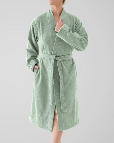Attractive green bathrobe اختر المقاس:(M)