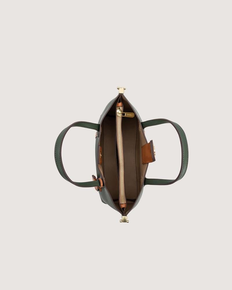 Medium-sized women's bag in green