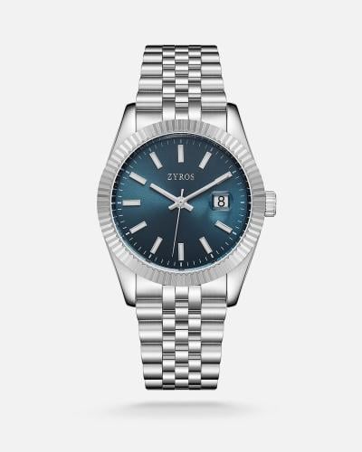Elegant men's watch with a silver metal strap