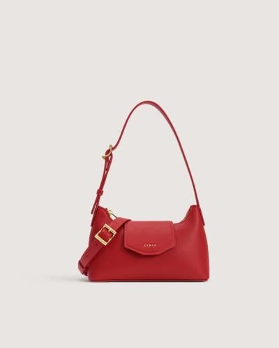 Medium-sized women's bag in red