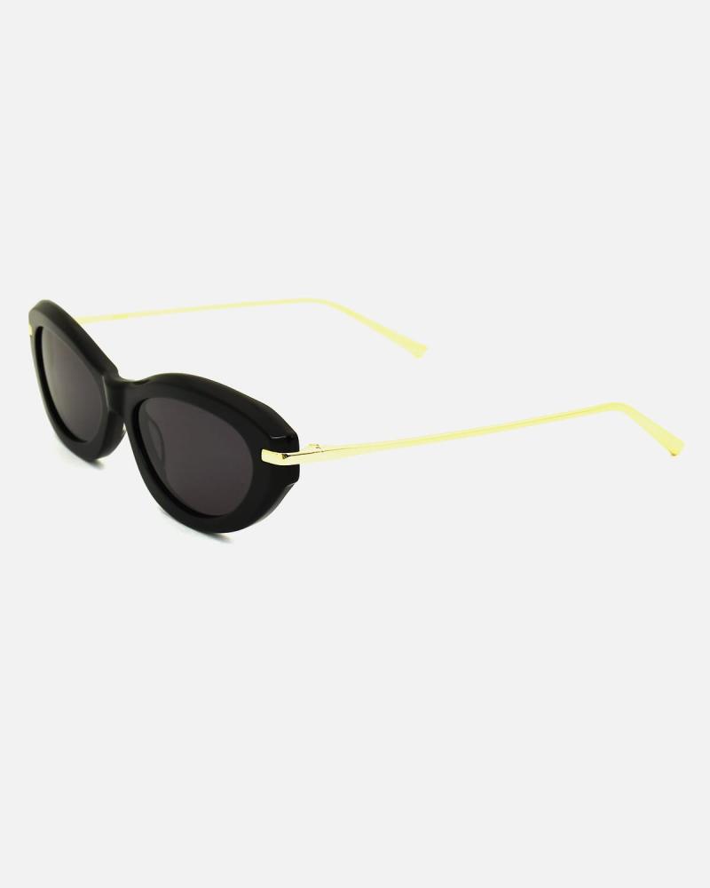 Women's Wide Frame Sunglasses Black