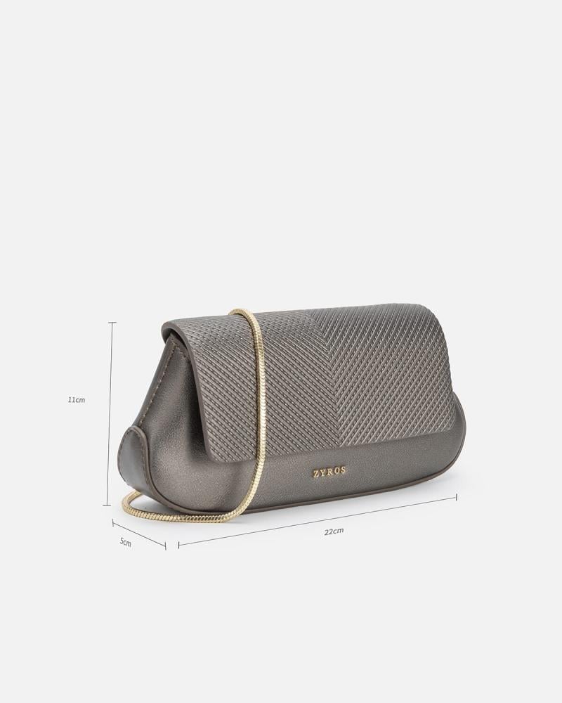 A women's gift with an attractive, practical design.