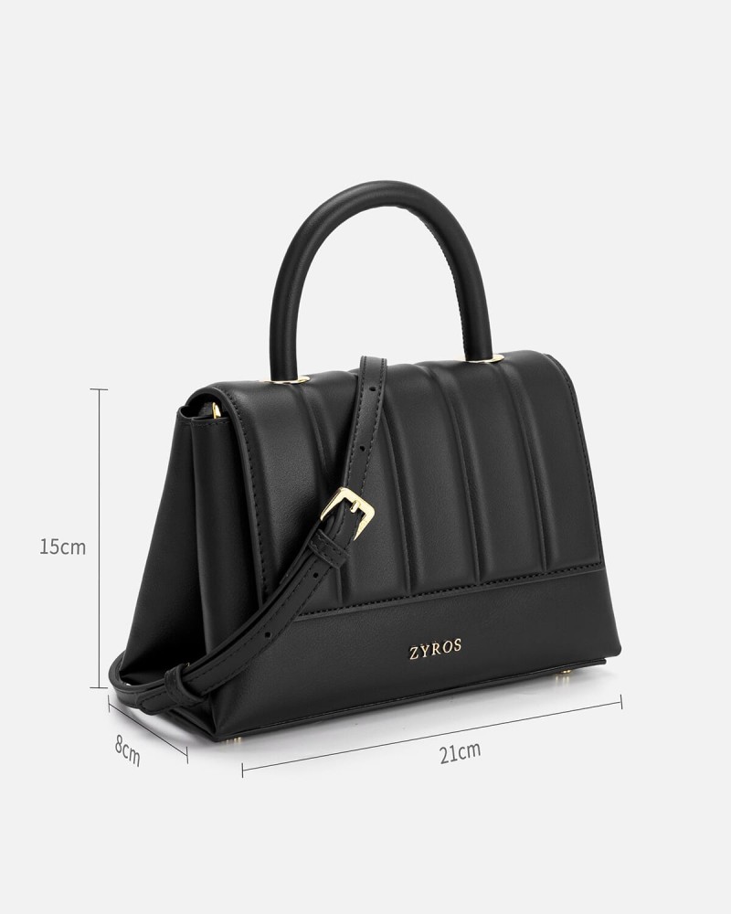 Women's bag with classic design