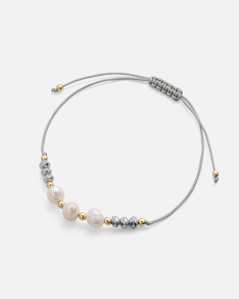 Soft bracelet with gray thread