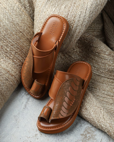 زيبرية رجالية جلد باللون البني المقاس:(43)