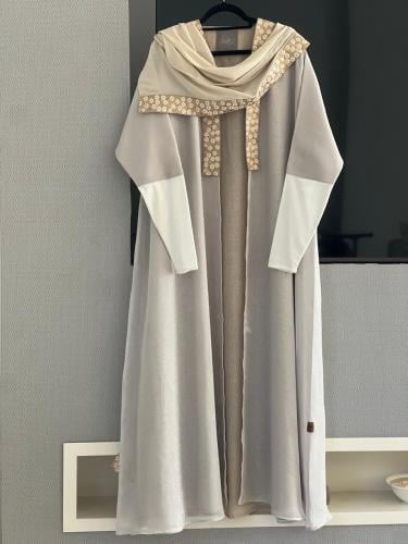 عباية طبقتين لنن بيج  مع أكمام استريتش