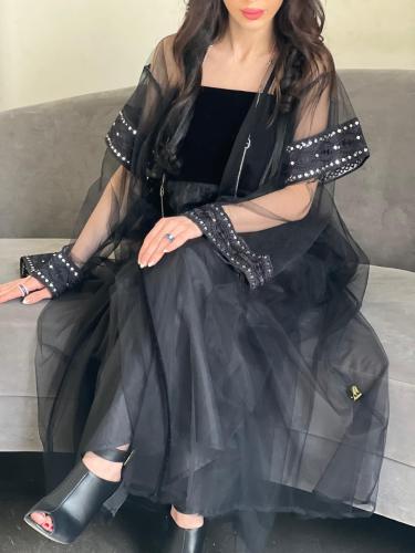 فستان تراثي فاخر