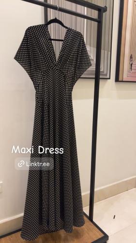 فستان مميز (ينلبس بأكثر من طريقة)