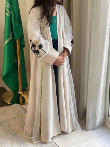 أطفال - عباية ثلاث قطع