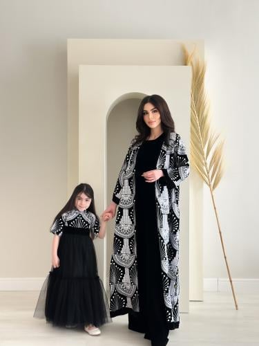 فستان تراثي للأطفال