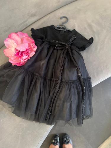 فستان أطفال أسود بقصة مميزه