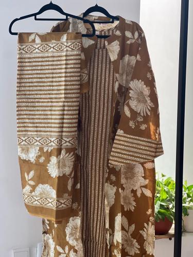 طقم قطن صيفي بيج مشجر