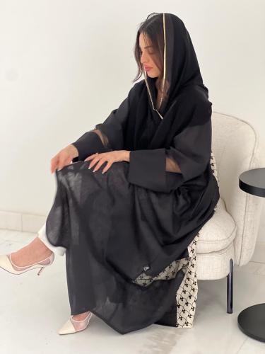 عباية فاخرة القماش لنن اسود