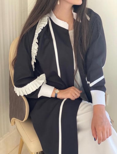 عباية سوداء يوميه عملية محددة سكري