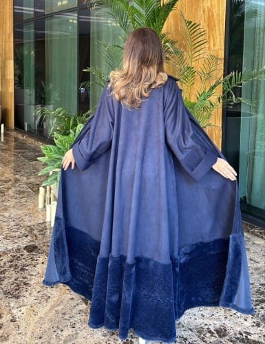 عباية عملية شتوية القماش شامواة كحلي مع فرو