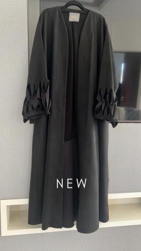 عباية شتوية القماش شامواه أسود