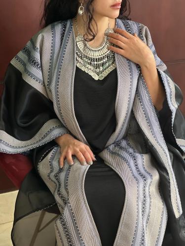 عباية تراثية فاخرة