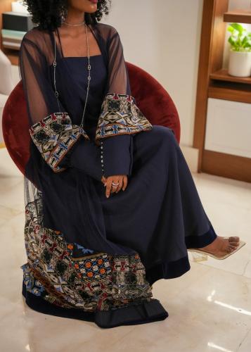 جلابية قطعتين مع تل وخام مشجر