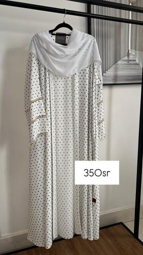 كريب-أبيض وأسود لولو منقط