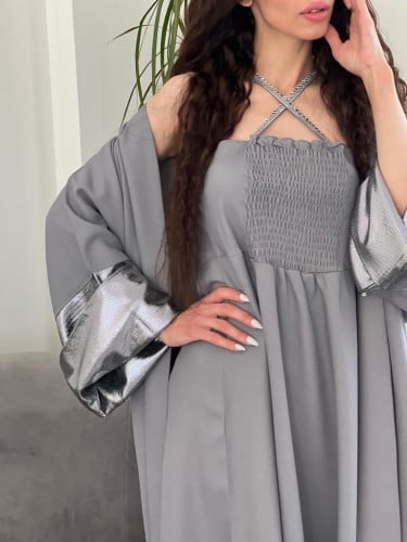 فستان فاخر رمادي طقم 3 قطع ( عباية و طرحة رمادي سادة و فستان )
