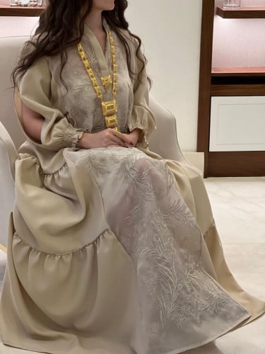 جلابية فاخرة القماش مشجر بيج مع سادة