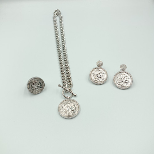 طقم ايطالي فضة صافي عيار 925 مطلي ذهب