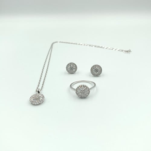 طقم نسائي مرصع بفصوص الزركون فضة صافي عيار 925