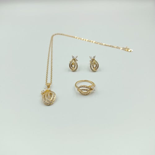 طقم اطفال فضة صافي عيار 925 مطلي ذهب