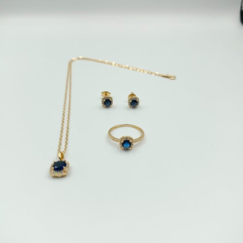 طقم بأحجار ملونة فضة صافي عيار 925 مطلي ذهب