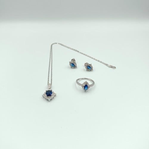 طقم نسائي بحجر ملون والزركون فضة صافي عيار 925