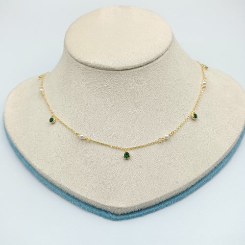 شوكر بفصوص أخضر فضة صافي عيار 925 مطلي ذهب