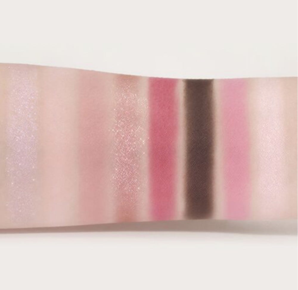 espoir Real Eye Palette All New x winter aespa باليت ظلال عيون بالتعاون مع وينتر من ايسبا