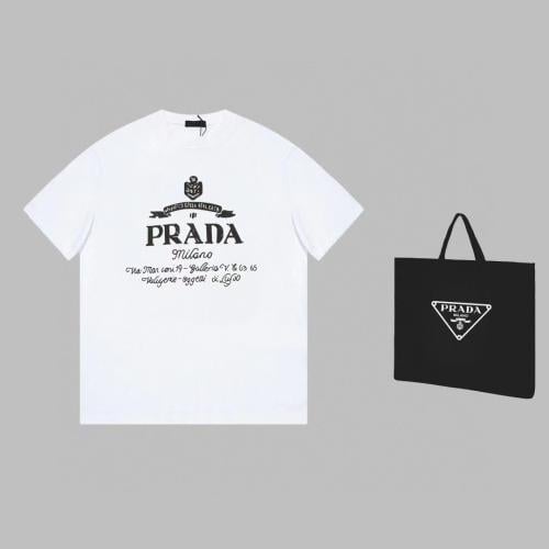 PRADA T-shirt