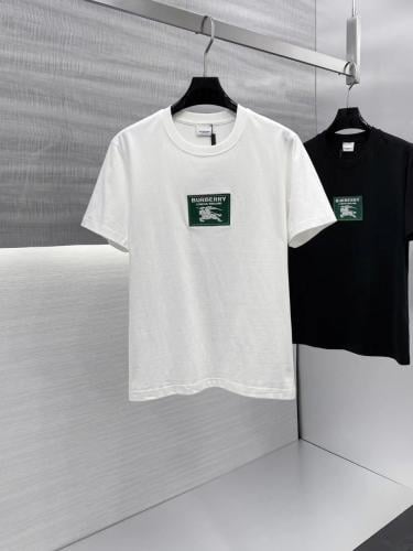 BURBERRY T-shirt
