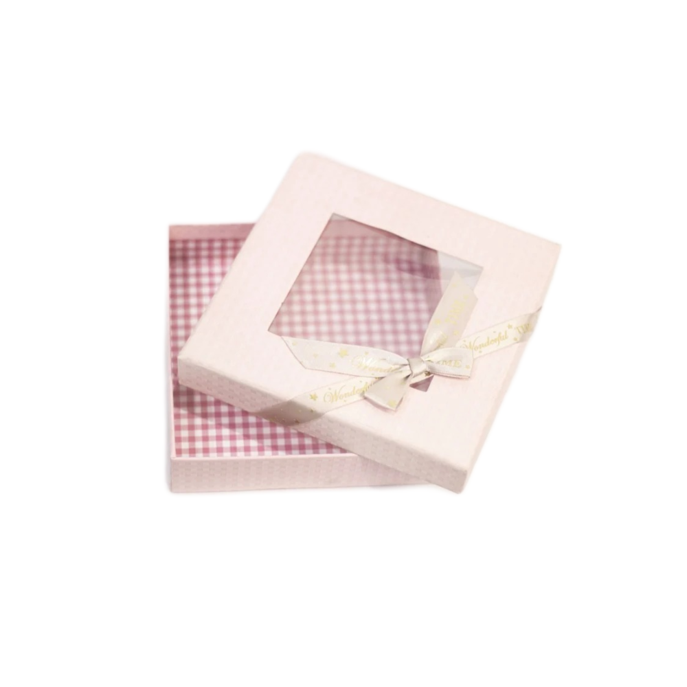 علب كرتونية