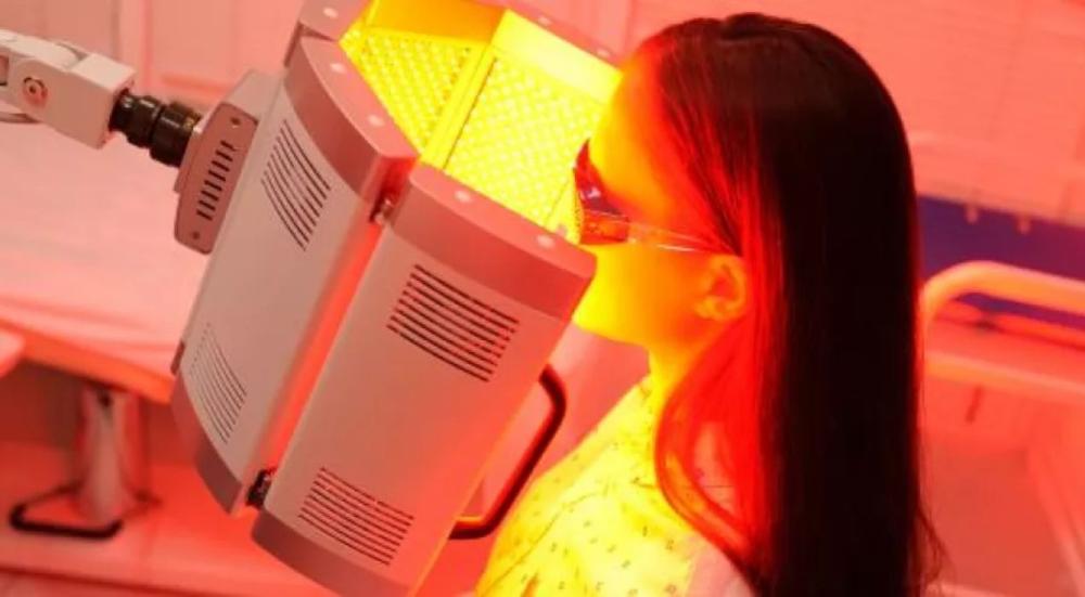 Phototherapy for the skin