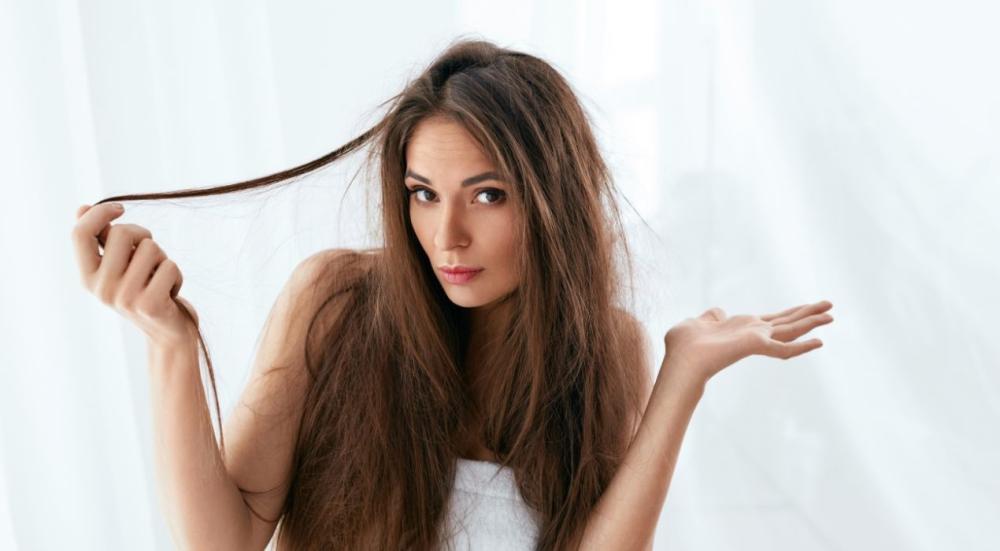 To take care of dry hair
