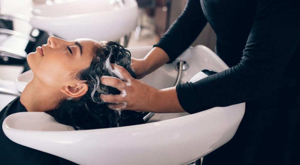 Harmful effects of not washing hair