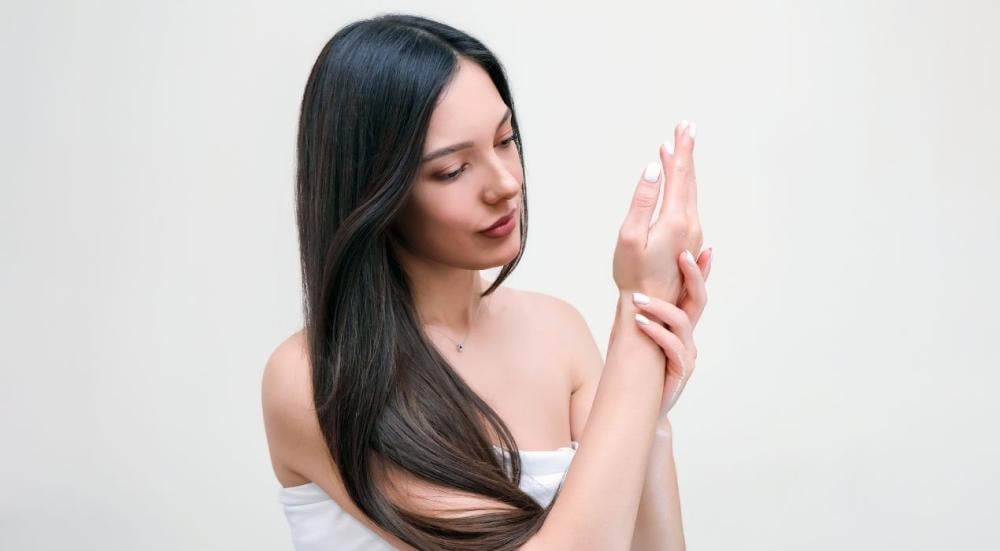 Care for dry hands