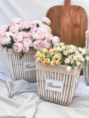 سلة خوص ابيض