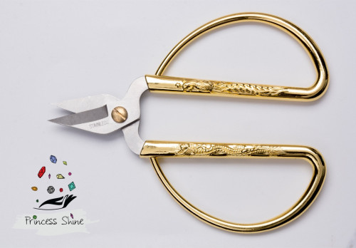 332 - مقص ورق ذهبي رقم (3)