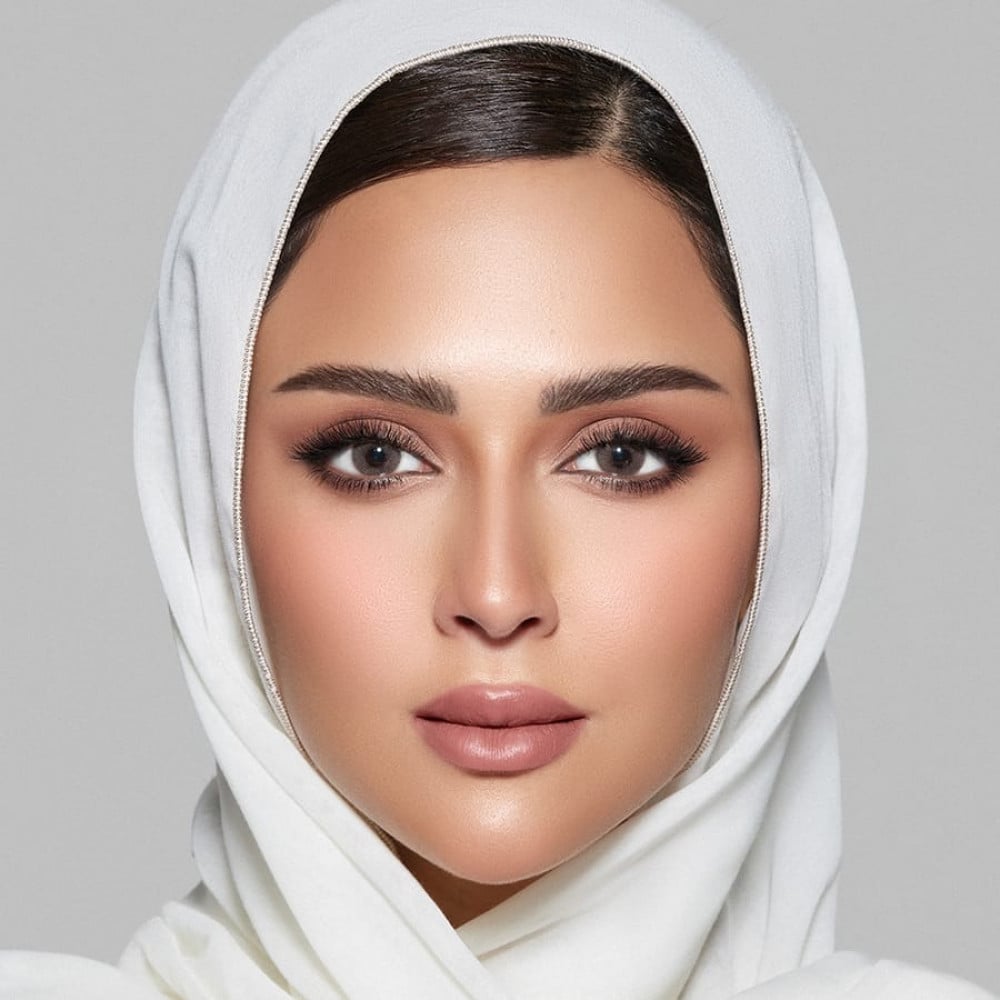 عدسات لاصقة ملونة نيو لنس لون سول