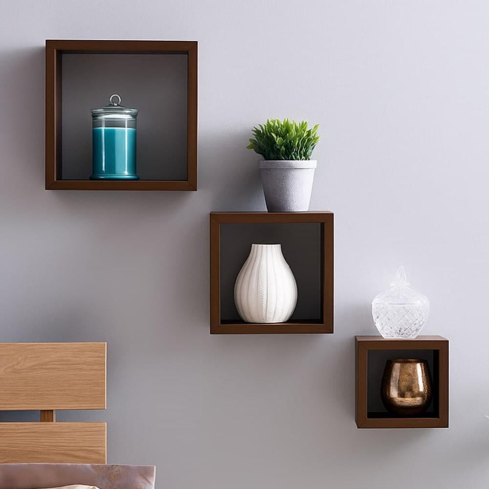 رفوف خشب جدارية مربعات بني بتصميم أنيق تضيف لمسة جمالية رائعة