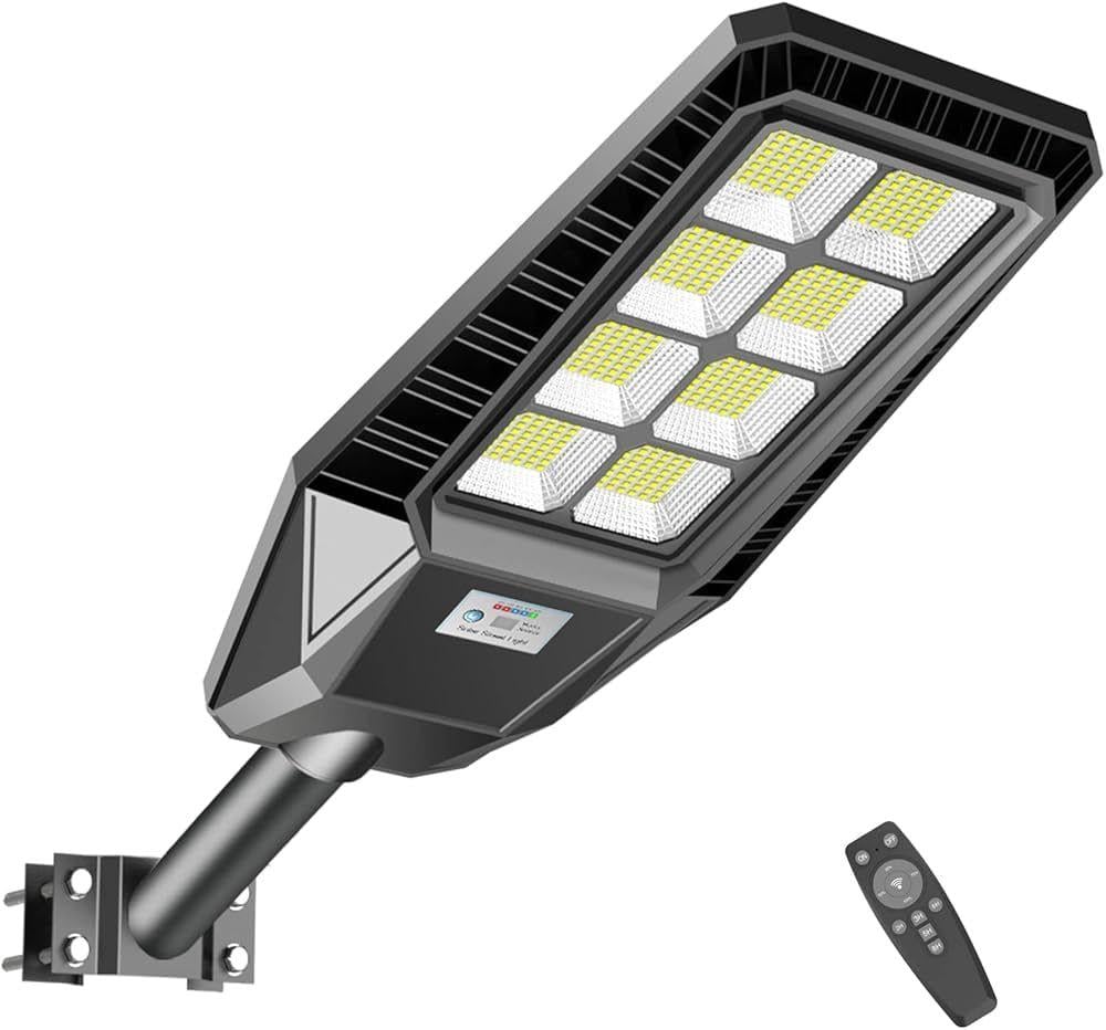 كشاف شارع بالطاقة الشمسية 4 عدسات لون اسود