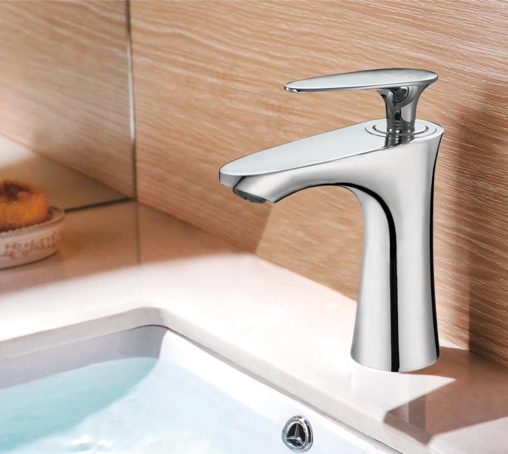 خلاط مغسلة كروم