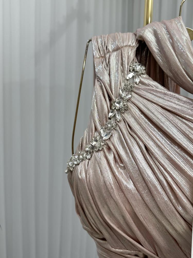 فستان حريري ببطانه تفته