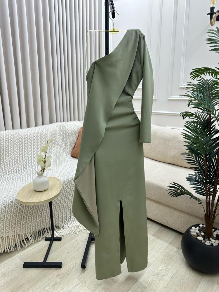 فستان خامة باربي مع تطريز يدوي