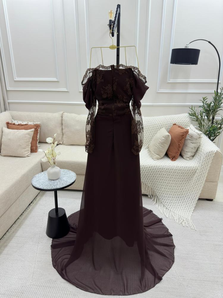 فستان شيفون مع دانتيل